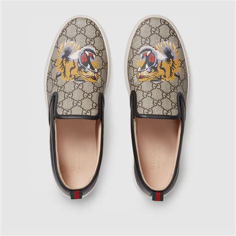 gucci shoes tiger gucci shoes on|Gucci tiger slip on.